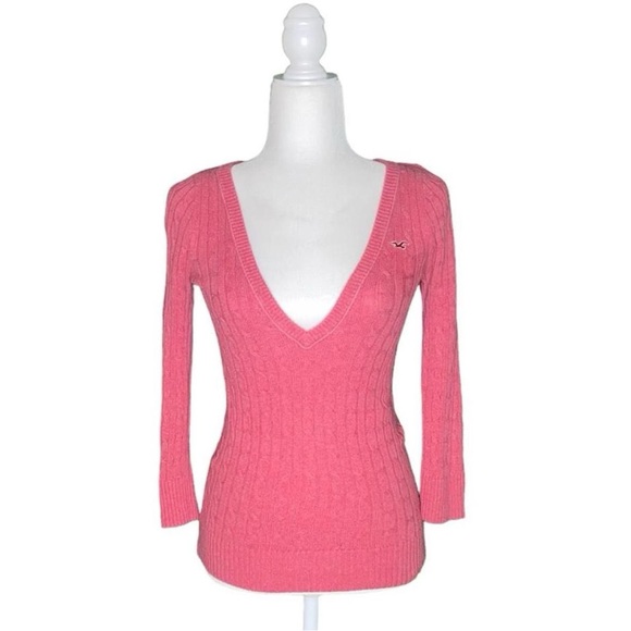 Hollister Tops - HOLLISTER PINK LONG-SLEEVE COTTON TOP · SIZE L